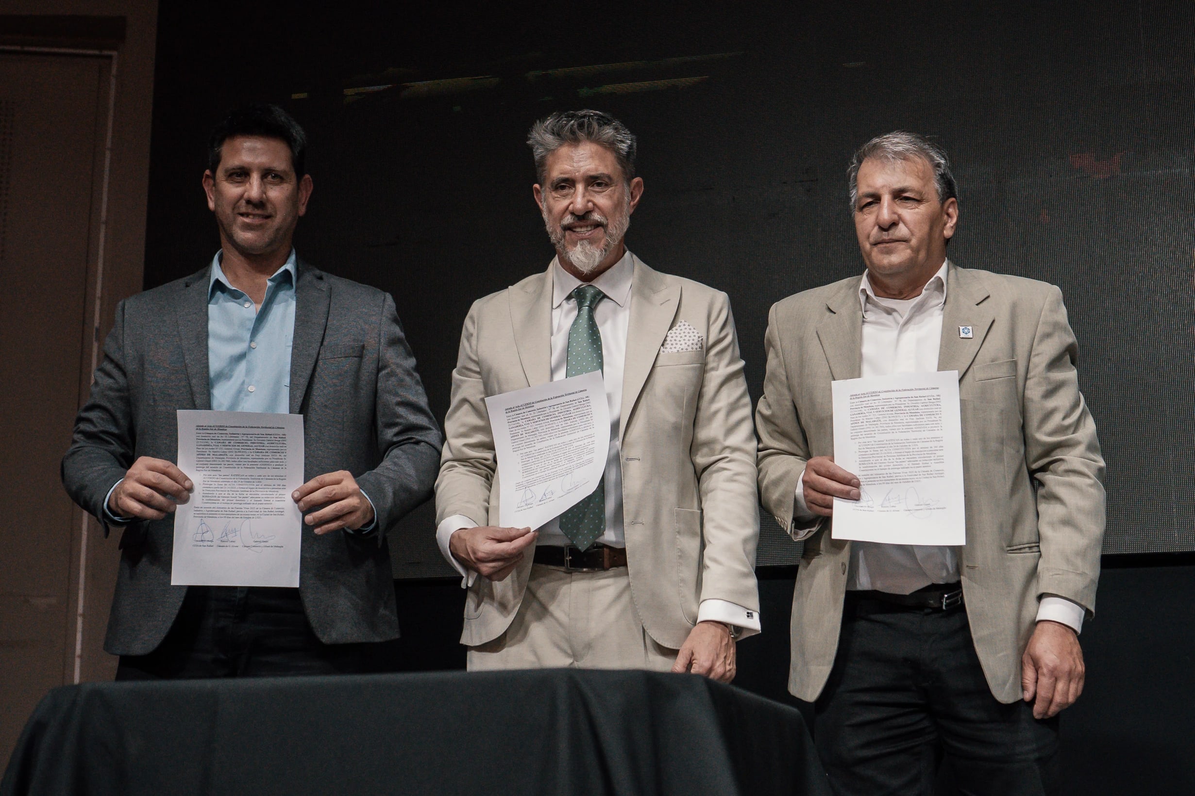 Firma de la adenda de la Federación Territorial de Cámaras