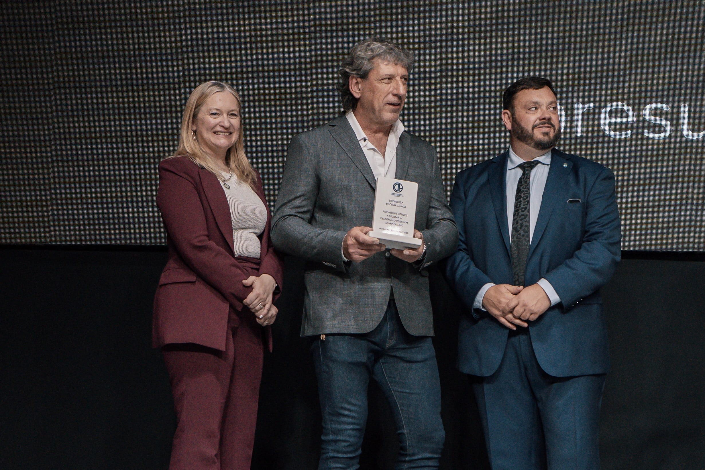 Reconocimiento a Bodegas Mumm