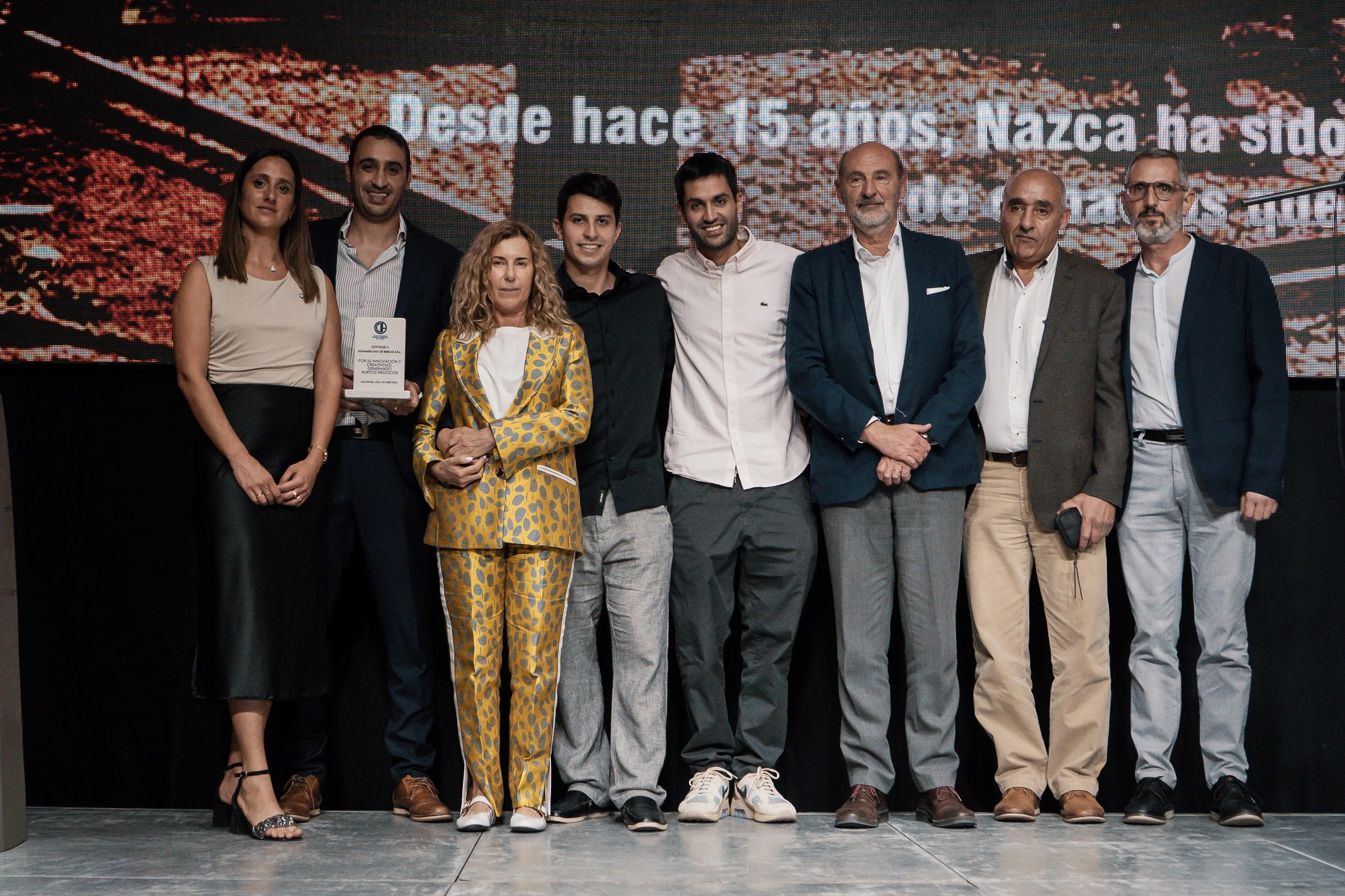 Entrega de reconocimiento a Sudamericana de Bebidas S.R.L.