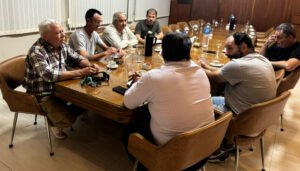 Productiva reunión con Vialidad Provincial por caminos ganaderos